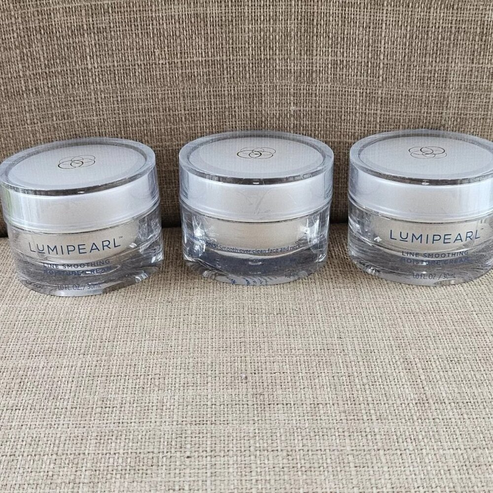 Lot of 3 Lumi Pearl Face Moisture Cream LuMiPearl Line Smoothing Cream 1 fl Oz